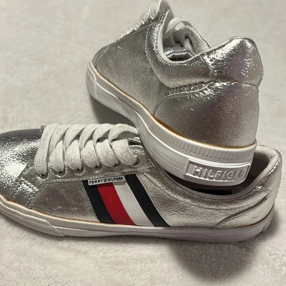 Tommy Hilfiger Silver Metallic Sneakers with Red, White & Navy Stripe